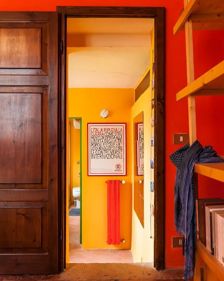 La Casa Rossa Degli Artisti Apartment Casciana Terme Italy
