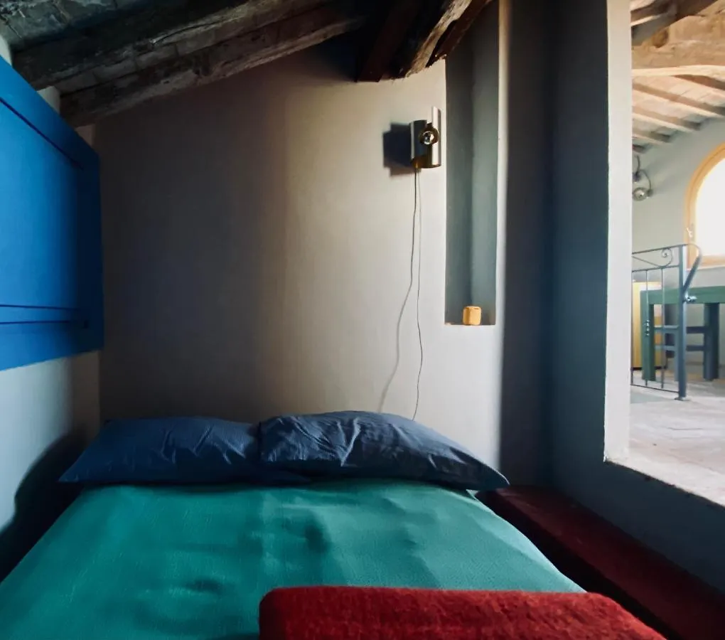 La Casa Rossa Degli Artisti Apartment Casciana Terme Italy